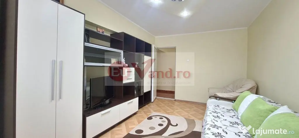 De inchiriat apartament cu 2 camere Micro 14, etaj 1, 350 euro - Galati (Galati)