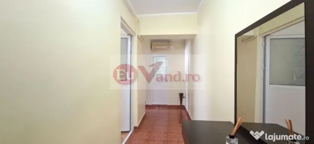 De inchiriat apartament cu 2 camere Micro 14, etaj 1, 350 euro - Galati (Galati)