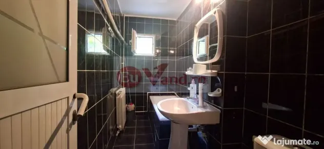De inchiriat apartament cu 2 camere Micro 14, etaj 1, 350 euro - Galati (Galati)