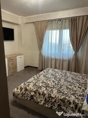 Apartament 3 camere , etaj intermediar , Radauti 