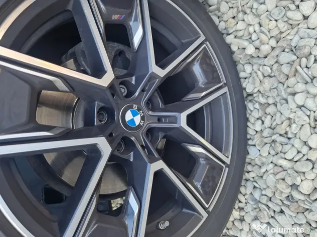 BMW anul 2024 unic propietar