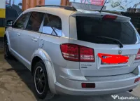 Vând Dodge Journey 2.0 CRD, 140 CP, manuală 6 trepte, 280.000 km. 
