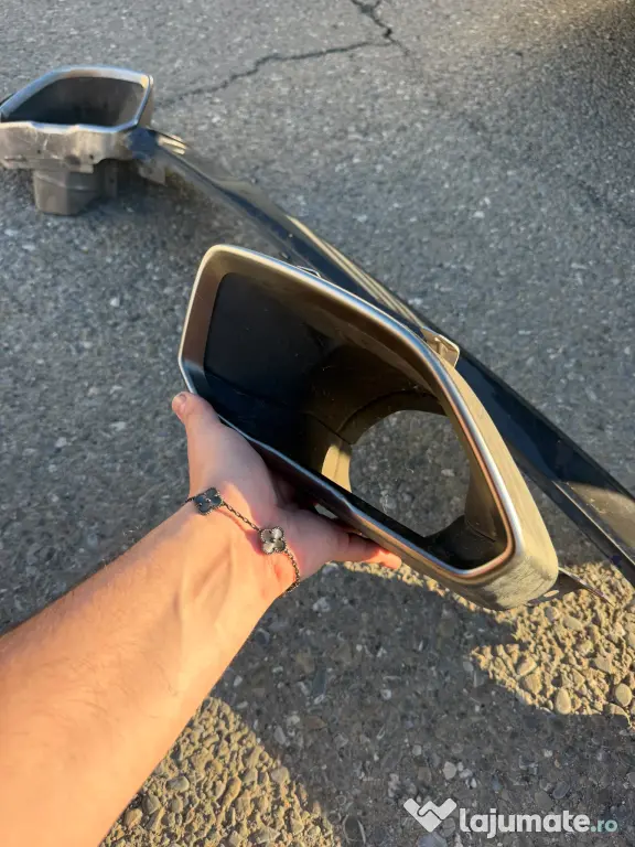 Difuzor și ornamente evacuare originale BMW M340i G20