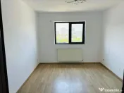 Apartament 2 CD Poitiers Frumoasa Bloc nou finalizat, Parcare, Curte privata