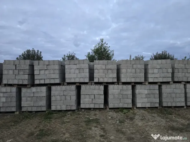 Boltari Corocaiesti Vibropresati