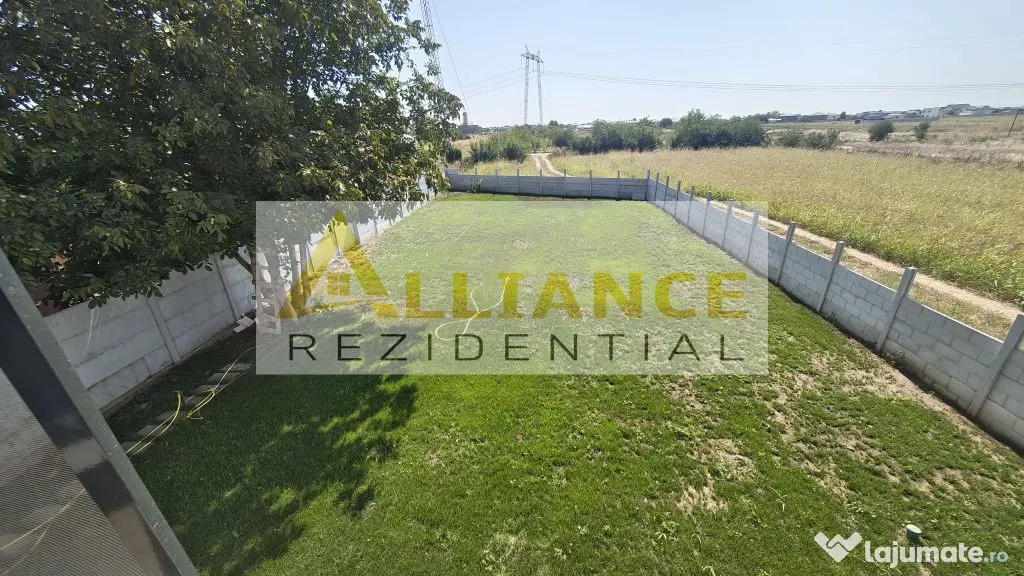 Vila de vanzare-4 camere-TEREN 760 MP-500 M de STV - Berceni (Bucuresti-Ilfov)