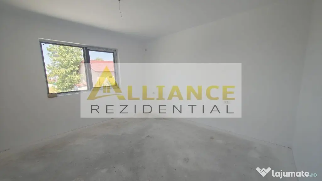 Vila de vanzare-4 camere-TEREN 760 MP-500 M de STV - Berceni (Bucuresti-Ilfov)