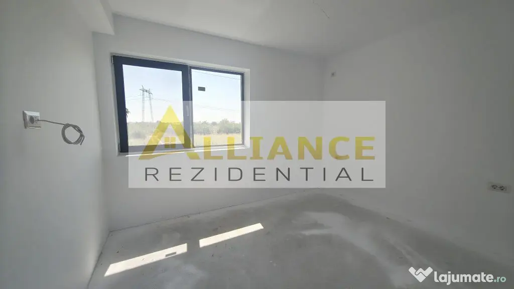 Vila de vanzare-4 camere-TEREN 760 MP-500 M de STV - Berceni (Bucuresti-Ilfov)
