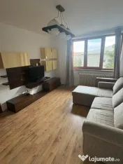 Apartament cu 2 camere, 60 mp, zona Rovine 