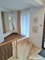 VAND PENTHOUSE 280 MP IN VILA + GARAJ LUX IN SINAIA PH COTA