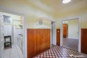 De închiriat apartament cu o cameră la casă, în Ioșia 