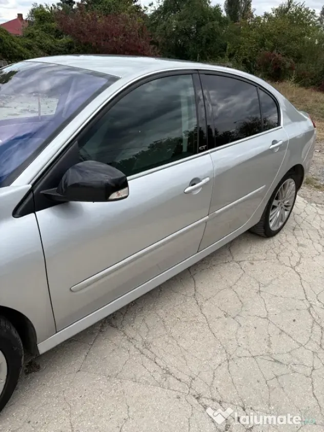 Vând Renault Laguna GT