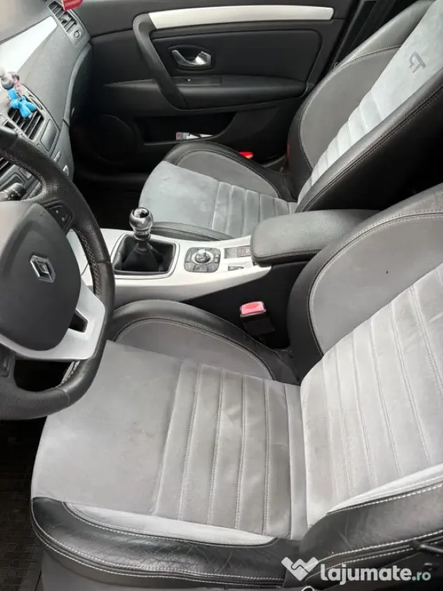 Vând Renault Laguna GT