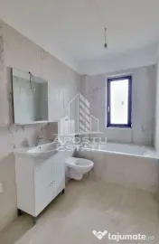 Apartament cu 2 camere, pod propriu, zona Lidl din Giroc 