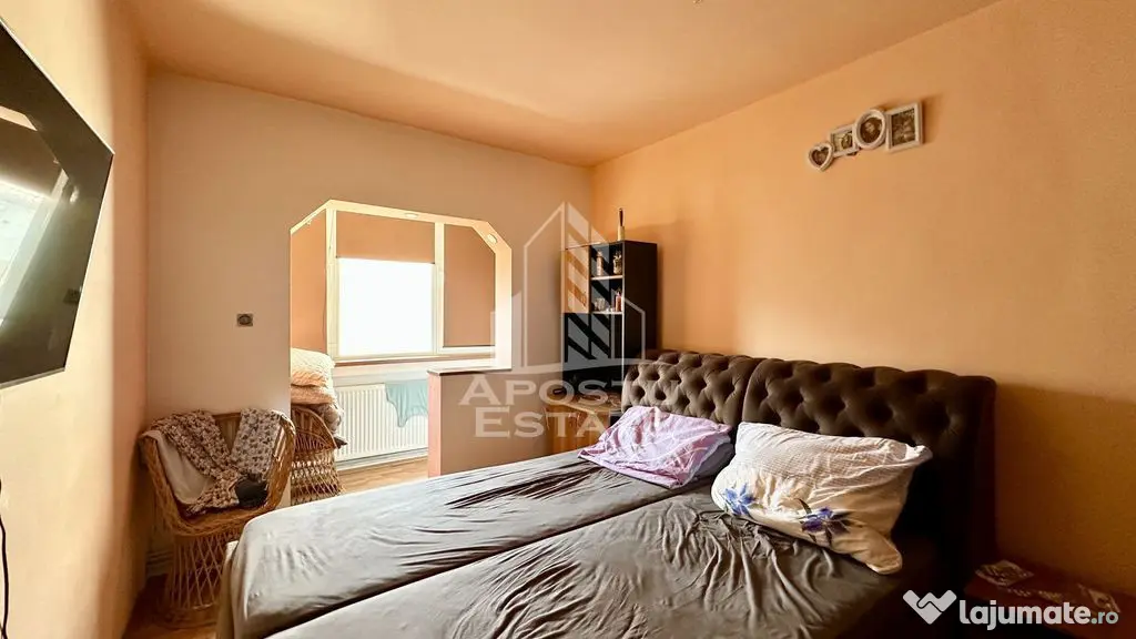 Apartament de vanzare cu 3 camere, decomandat, Aradului Timisoara - Timisoara (Timis)