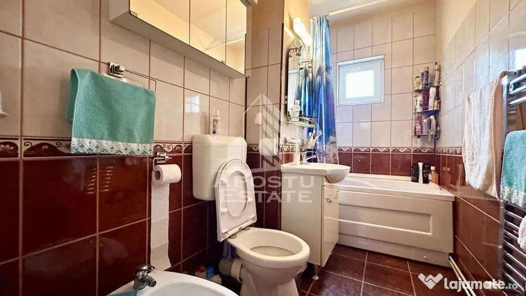 Apartament de vanzare cu 3 camere, decomandat, Aradului Timisoara - Timisoara (Timis)