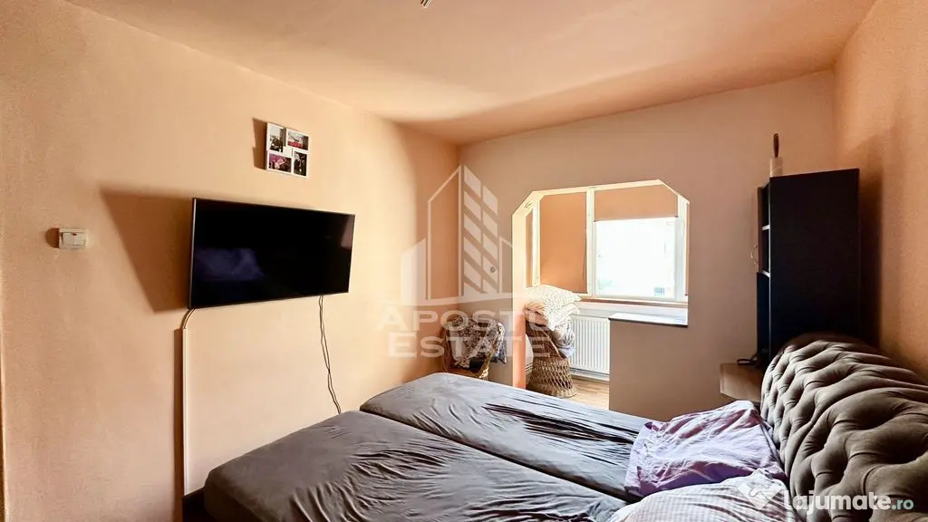Apartament de vanzare cu 3 camere, decomandat, Aradului Timisoara - Timisoara (Timis)