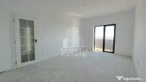 Apartament nou cu 3 camere de vanzare, bucatarie inchisa, Calea Urseni