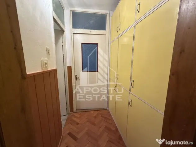 Apartament cu 3 camere, etajul 1, centrala proprie, zona Cotu Mic - Lugoj (Timis)