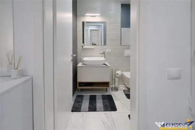 Apartament cu 2 camere de #238;nchiriat #238;n Tractorul, Br - Brasov (Brasov)