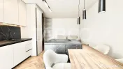 Apartament cu 3 camere de vanzare in Floresti la cheie cu te 