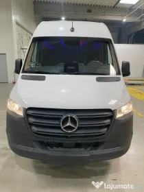 Ofertă microbuz 19+1+1 VAG FOCUS MERCEDES  517