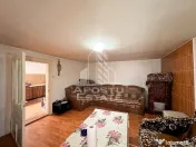 Casa batraneasca renovata, iesire la rau, in Toplita, Hunedoara