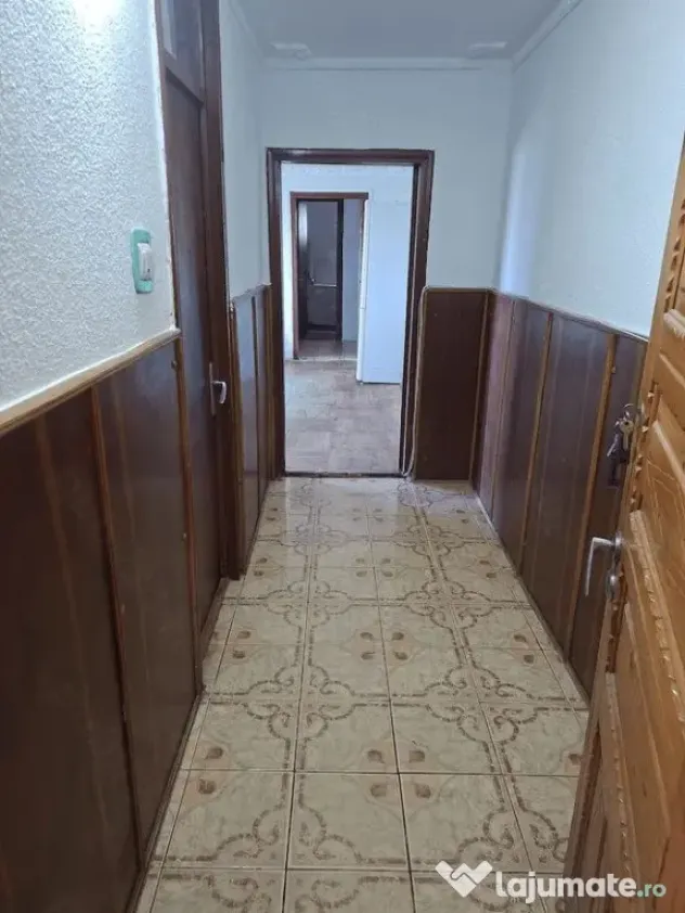 Apartament 2 camere etaj 2 Imparat Traian - Botosani (Botosani)