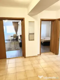 PROPRIETAR Închiriez apartament 2 camere, Bd. Unirii, 70 mp