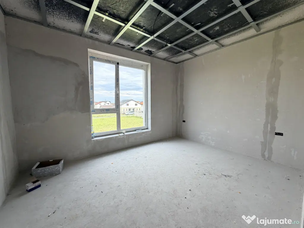Duplex 4 camere - 3 bai - izolat fonic - aproape de Kaufland - Mosnita Noua (Timis)