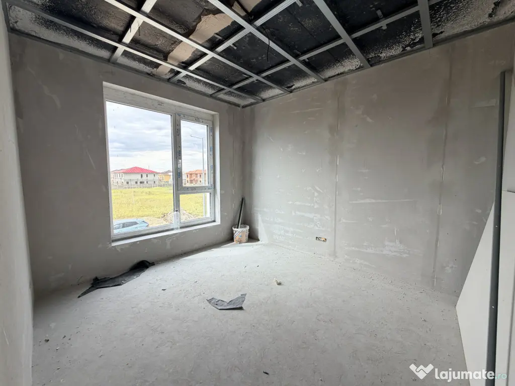 Duplex 4 camere - 3 bai - izolat fonic - aproape de Kaufland - Mosnita Noua (Timis)