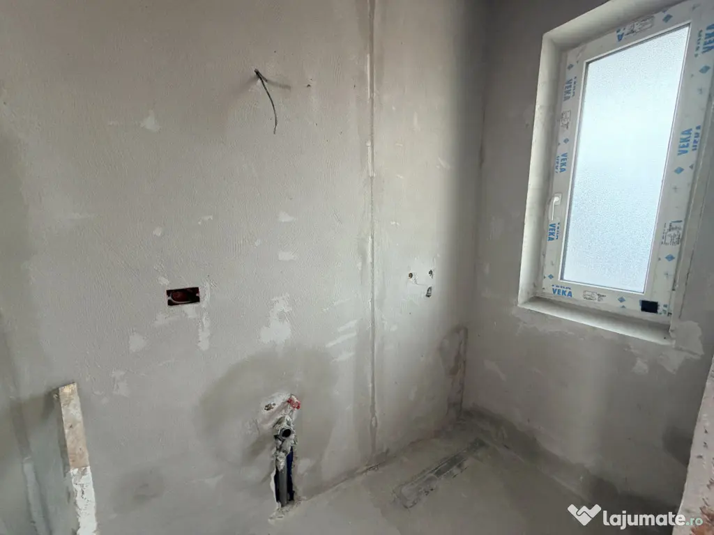 Duplex 4 camere - 3 bai - izolat fonic - aproape de Kaufland - Mosnita Noua (Timis)