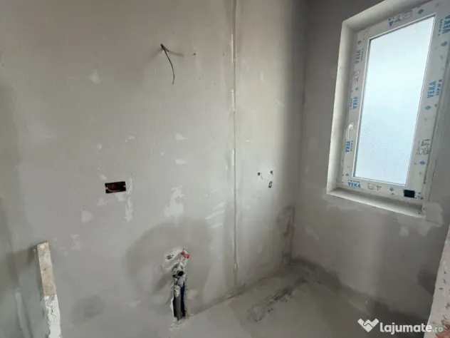 Duplex 4 camere - 3 bai - izolat fonic - aproape de Kaufland - Mosnita Noua (Timis)