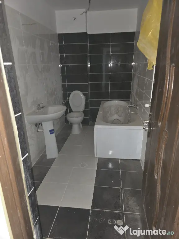 Apartament 2 camere zona TRACTORUL,str Eugen Jebeleanu - Brasov (Brasov)