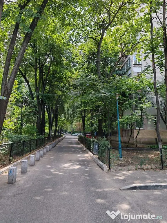 Apartament 3 camere Sector 4, Brancoveanu - Bucuresti (Bucuresti-Ilfov)