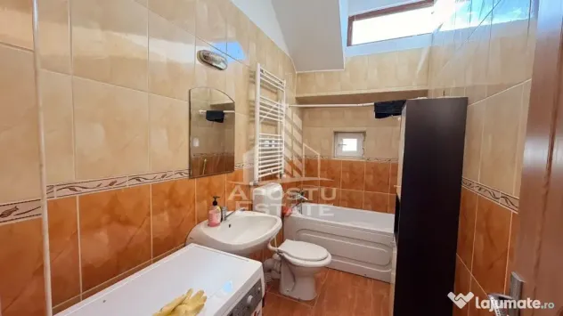 Apartament 3 camere | Mansarda BCA | 2 bai | Girocului | 100.000 euro - Timisoara (Timis)