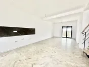 Duplex cu mansarda - 3 camere - Teren 275 mp - Mosnita 