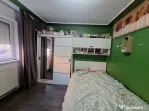 Apartament 2 camere la parter - decomandat - centrala propri