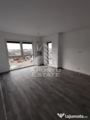 Apartament cu 2 camere, bucatarie inchisa, centrala proprie 
