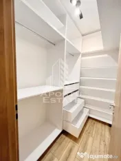 Apartament 2 camere de vanzare, 50mp utili, balcon - Giroc, zona Penny 