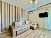 Apartament de vanzare cu 3 camere, etajul intai, Dumbravita 
