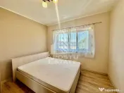 Apartament de vanzare cu 3 camere, etajul intai, Dumbravita 