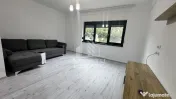Apartament 3 camere , semidecomandat, zona Lipovei