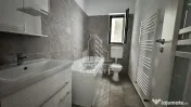 Apartament 3 camere , semidecomandat, zona Lipovei