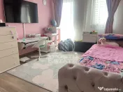 Apartament cu 3 camere de vanzare, 2 locuri de parcare, et 1, Giarmata Vii 