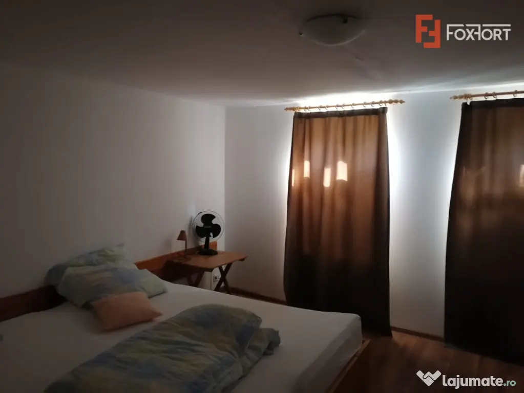 Casa svabeasca de vanzare in Charlottenburg | 4.316 mp teren - Bogda (Timis)
