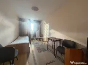 Casa batraneasca cu teren de 3022 mp, in Carani 