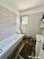 Triplex cu 3 camere, la asfalt, zona Braytim 