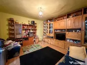 Casa la curte comuna cu 2 familii | 80mp utili | 350 teren | Sagului 