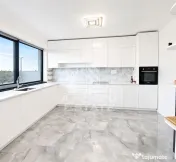 Casa noua individuala de vanzare, 5 camere si 3 bai, Sacalaz 